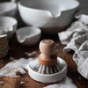 Laurel Pot Brush Set