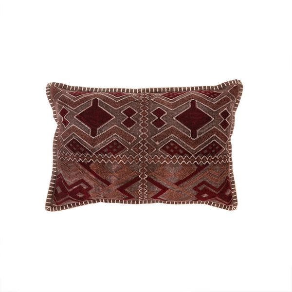 Ines Pillow