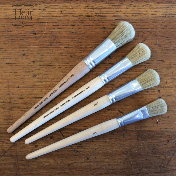 Small Flat Brushes